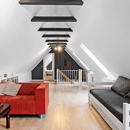 4 Bedroom Lovely In Langebæk